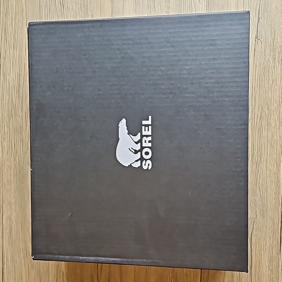 Sorel Cream Leather Brex Chelsea Boots 11 NWT - Picture 9 of 10